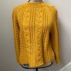 Yellow thick sweater womens small